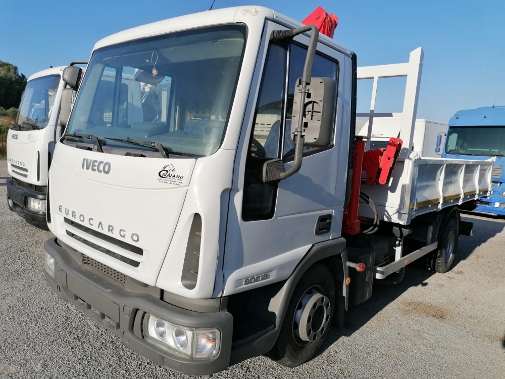  - Autosalone Catalano
