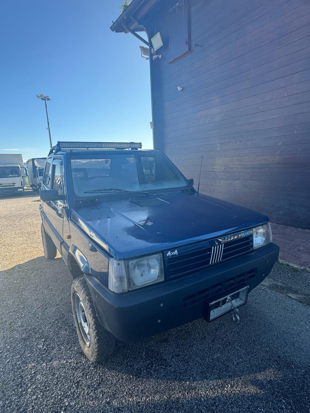  - Autosalone Catalano